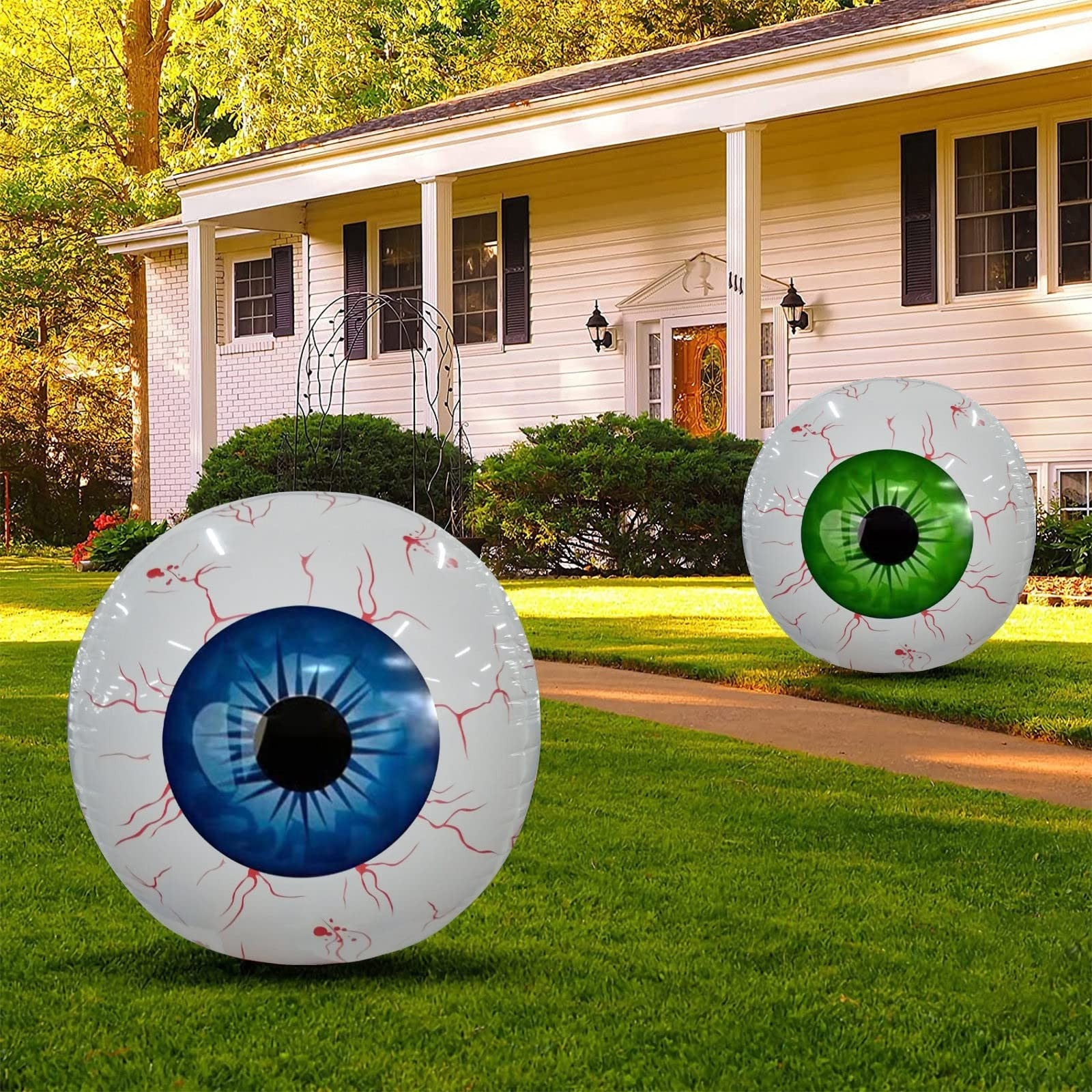 Get Spooky with Our Bloodshot Eyeball Balloon – The Inflatable That'll Make You Scream!